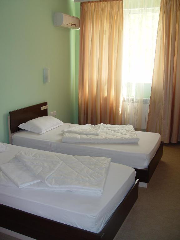 Family Hotel กาโบรโว ห้อง รูปภาพ